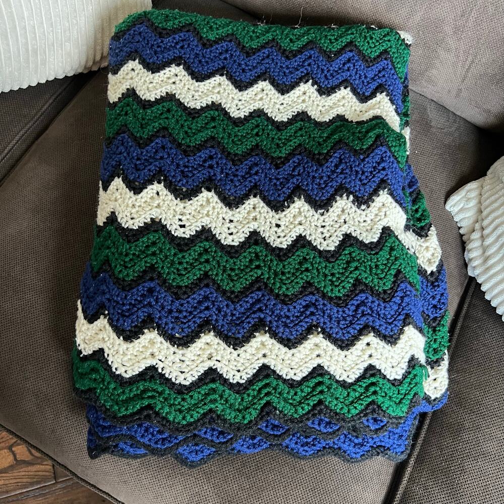 Handmade Crochet Blue Green Zig Zag Afghan Blanket 76”x 95”